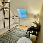 Hyper Centre *